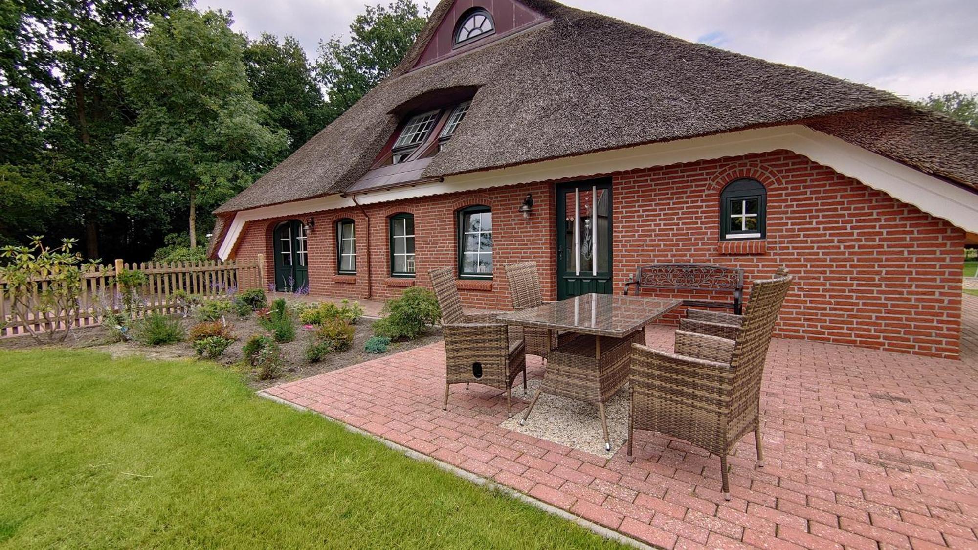 De Tuun - Landhaus Luebbertsfehn Ihlow  Extérieur photo